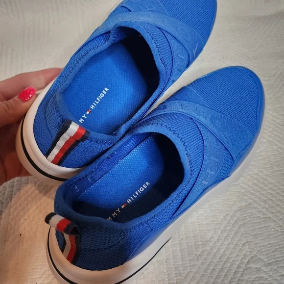 Tommy Hilfiger Blue Fina Slip On Sneakers Women's Size 9 New - Picture 16 of 17